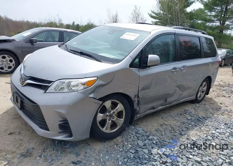 2018 Toyota Sienna Le 8 Passenger из США, поврежденный, VIN 5TDKZ3DCXJS937540